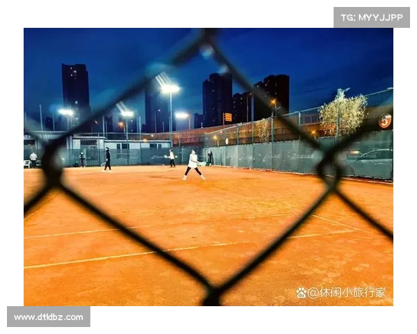 网球比赛全攻略：赛事规则解析、观赛技巧及球场礼仪指南